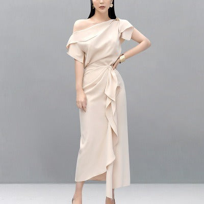 Off Shoulder Waist Ruffled French Two Piece Set with Foreigners to Reduce Age