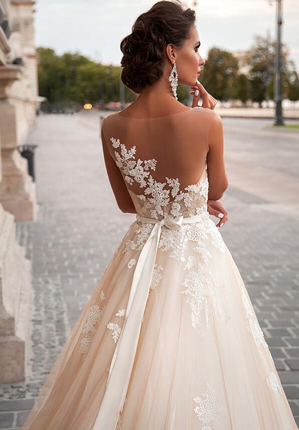 Bride Shoulders Waist Slimming Lace Trailing Large Size Wedding Dress