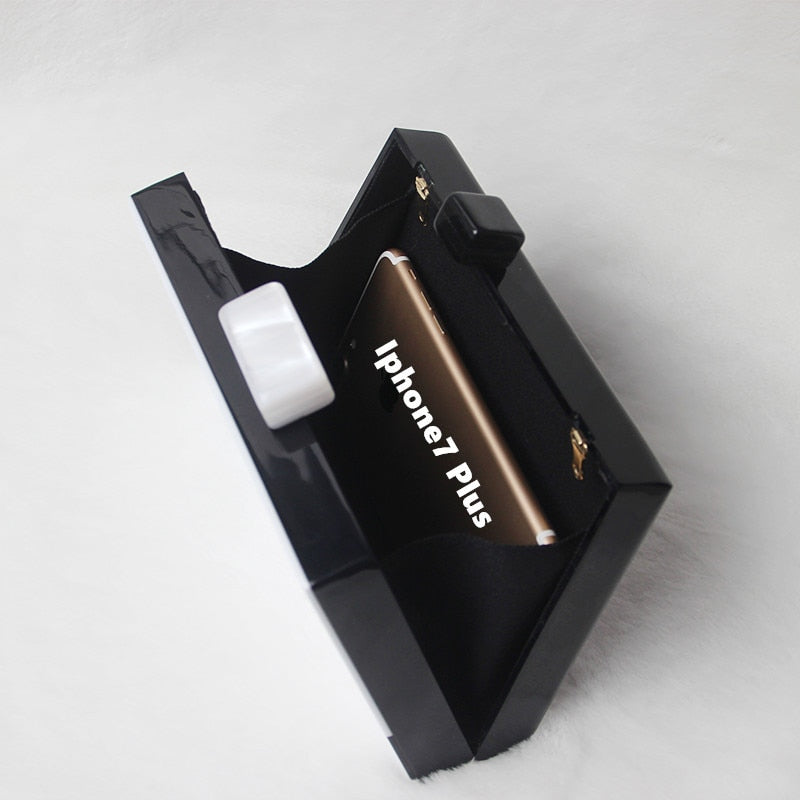 Women New One Shoulder Diagonal Bag Fashion Acrylic Dinner Wedding Bag Black And White Polka Dot Handbag