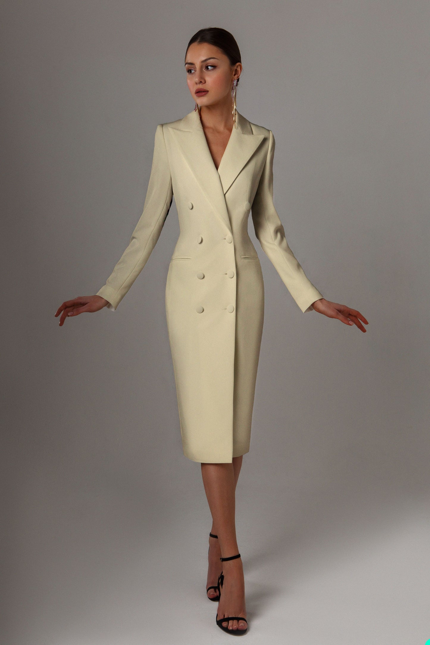 Women's Double-Breasted Blazer: Stylish Lapel Long Jacket for Formal Events, Proms, and Parties - Available in Vari